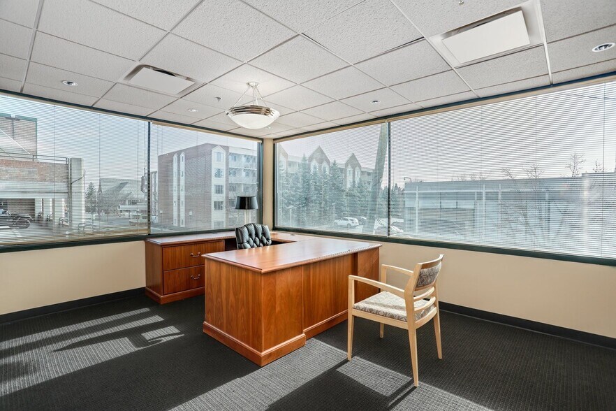 More Photos Of 101 Southfield Rd, Birmingham Office For Lease