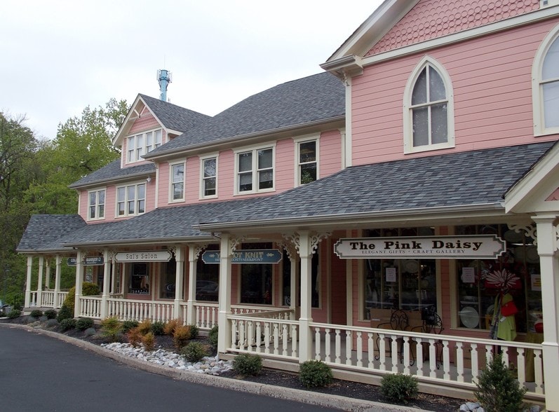 More Photos Of 90 W Afton Ave, Yardley General Retail For Lease