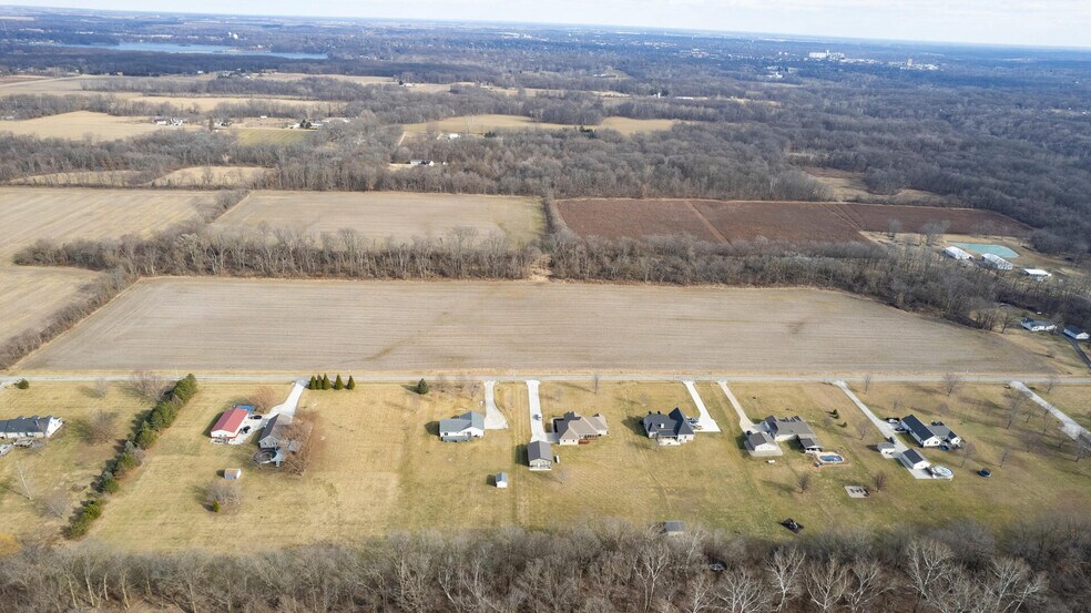 More Photos Of 19300 County 1370 E rd, Danville Land For Sale