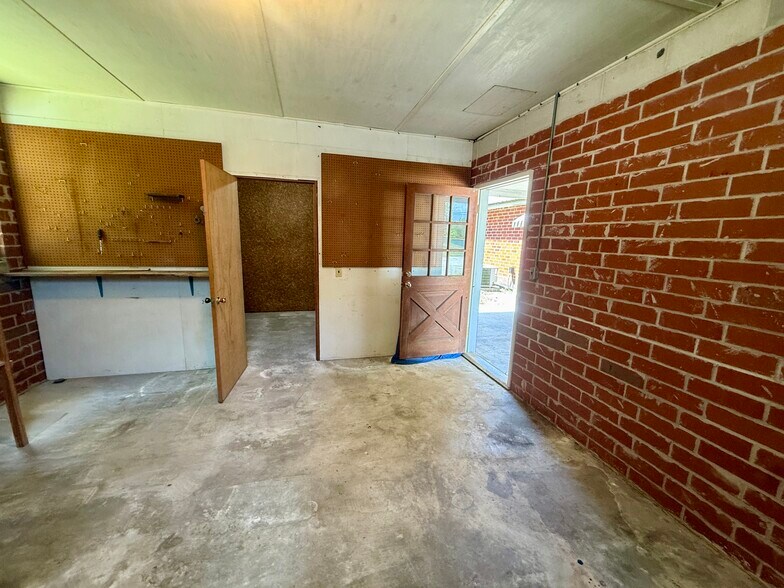 More Photos Of 86050 Pages Dairy Rd, Yulee Office For Lease