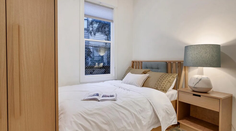 More Photos Of 1817 15th St, San Francisco Apartments For Sale