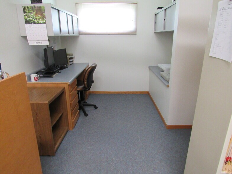 More Photos Of 721 S Main St, Maquoketa Medical For Sale