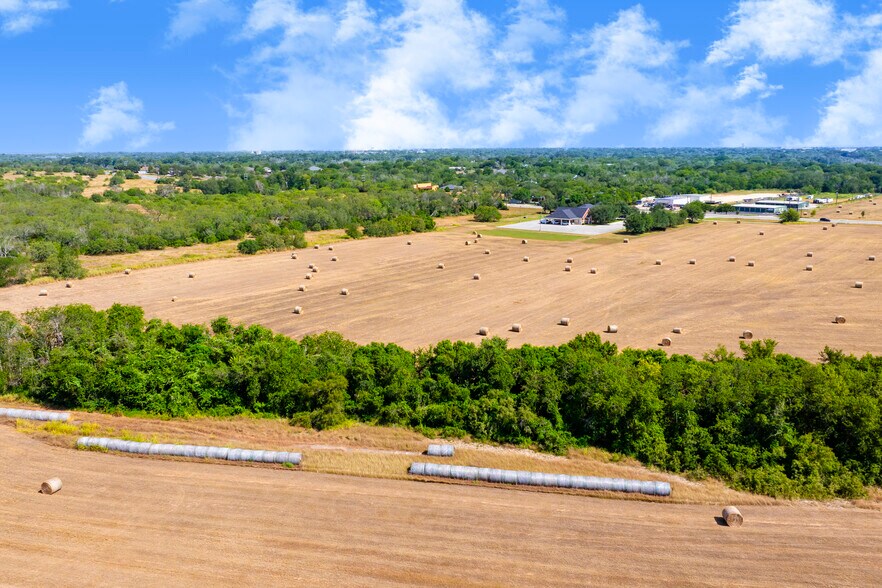 More Photos Of Hwy 123 & Wagon Trail rd, Seguin Land For Sale