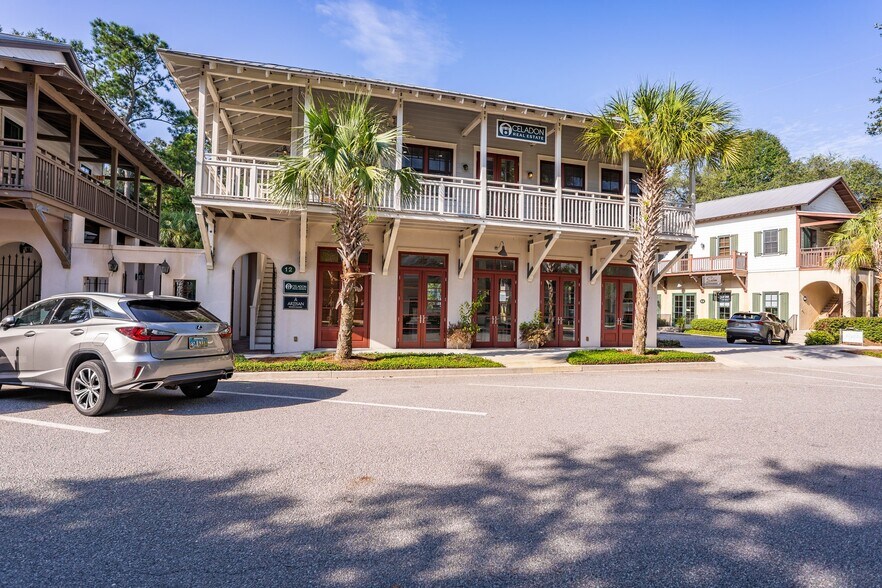 More Photos Of 12 Celadon Dr, Beaufort Storefront Retail Office For Sale