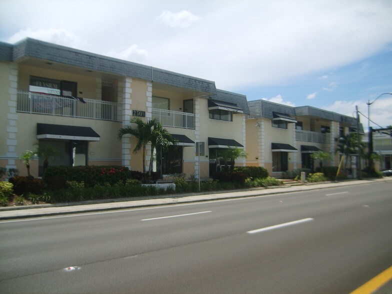 More Photos Of 2502 2nd St, Fort Myers Unknown For Lease