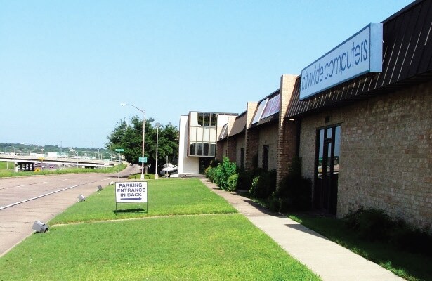 More Photos Of 2727-2757 Airport Fwy, Fort Worth Office For Lease