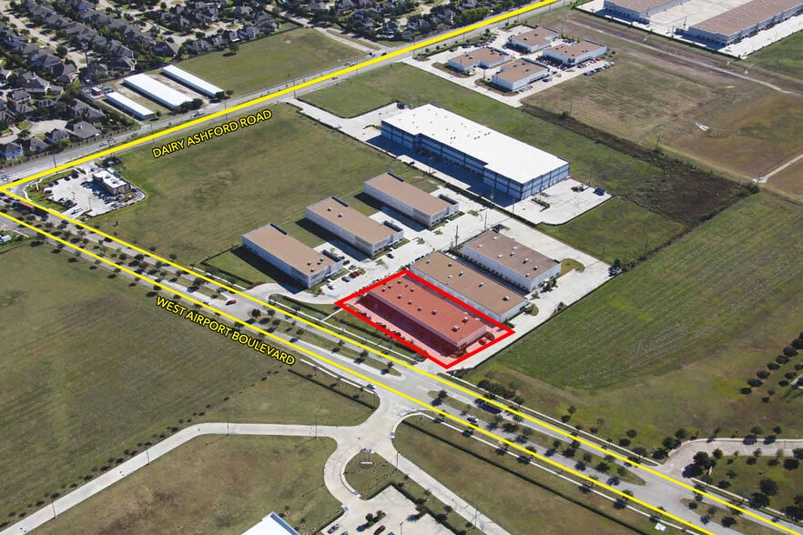 More Photos Of 12615 W Airport Blvd, Sugar Land Unknown For Lease