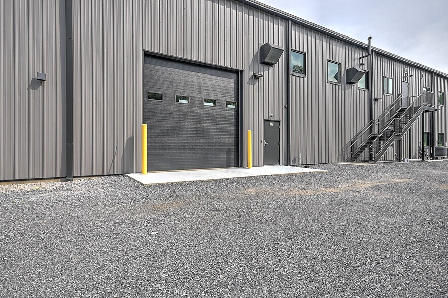 More Photos Of 915 Millennium Ct, Blountville Warehouse For Sale