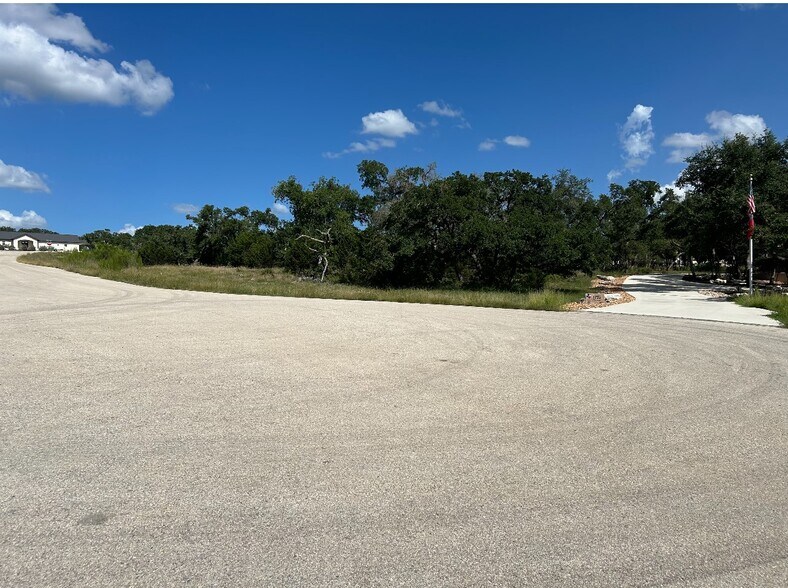 More Photos Of 1728 Chardonnay, Canyon Lake Land For Sale