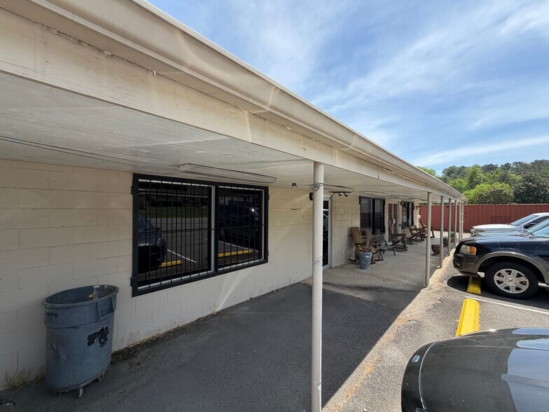 More Photos Of 1913 Dug Gap Rd, Dalton Light Distribution For Sale