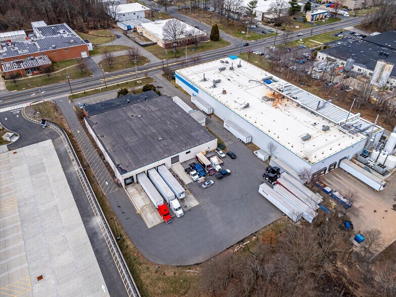 More Photos Of 3461 S Clinton Ave, South Plainfield Manufacturing For Lease