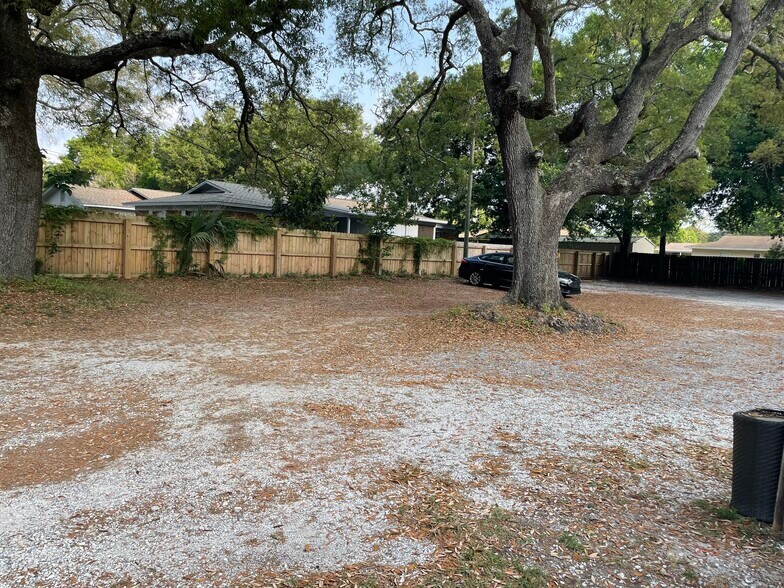 More Photos Of 7116 Pearson Rd, Pensacola Apartments For Sale