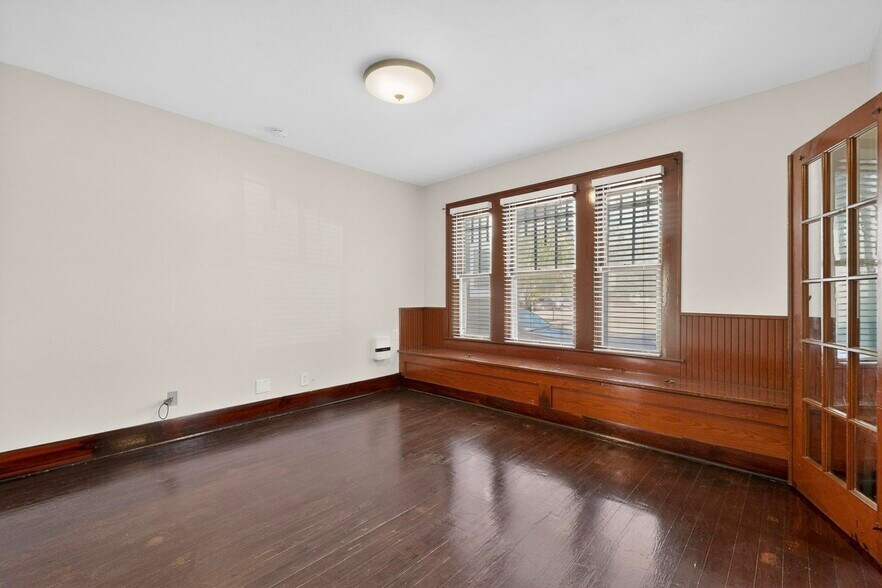 More Photos Of 78 San Marcos St, Austin Office Residential For Lease