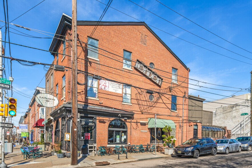 More Photos Of 2301 Fairmount Ave, Philadelphia Restaurant For Lease