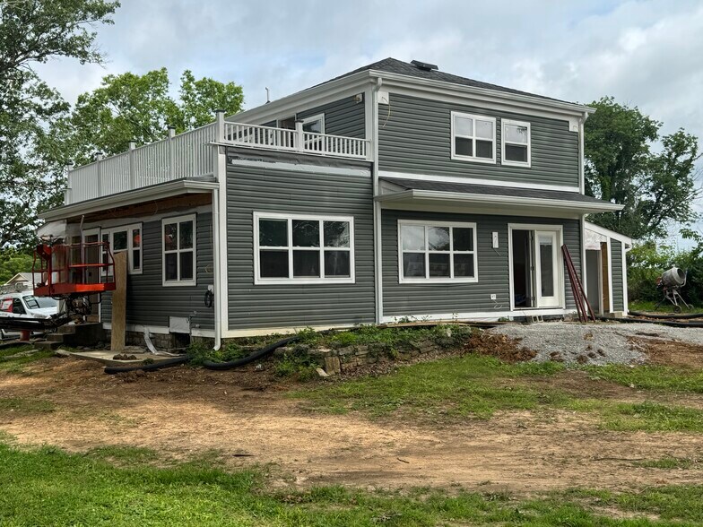 More Photos Of , Lewisburg Unknown For Sale