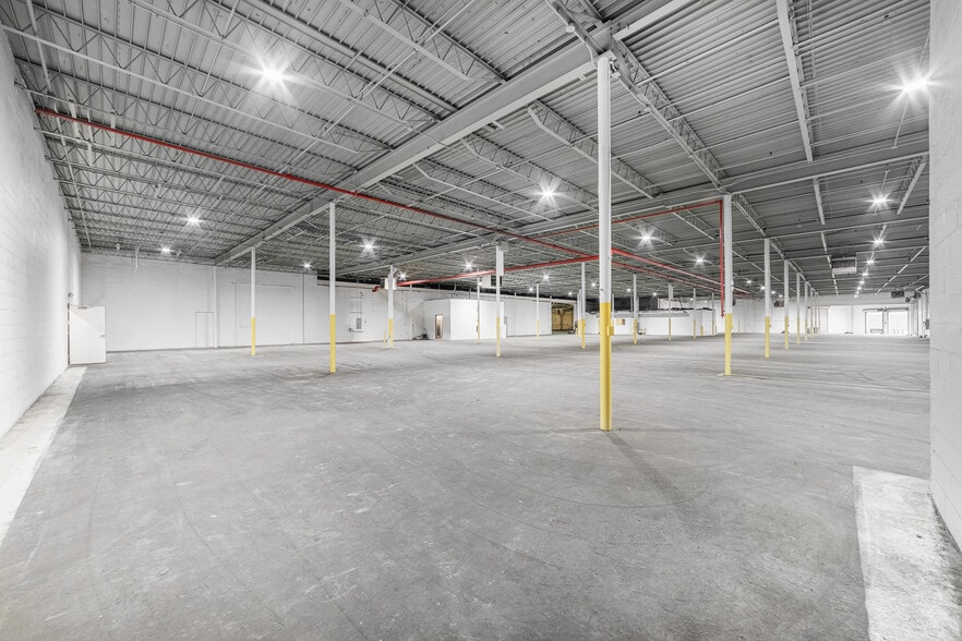 More Photos Of 799 E 73rd St, Cleveland Warehouse For Lease