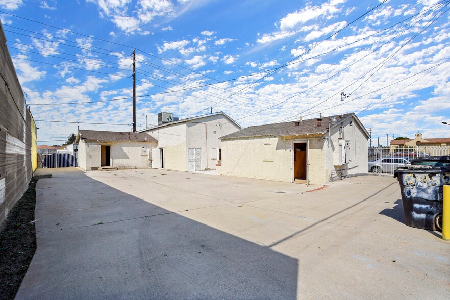 More Photos Of 1108 E 84th Pl, Los Angeles Religious Facility For Sale