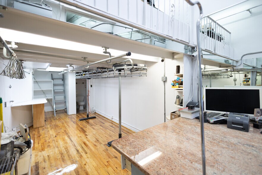 More Photos Of 308 E 94th St, New York Apartments For Lease