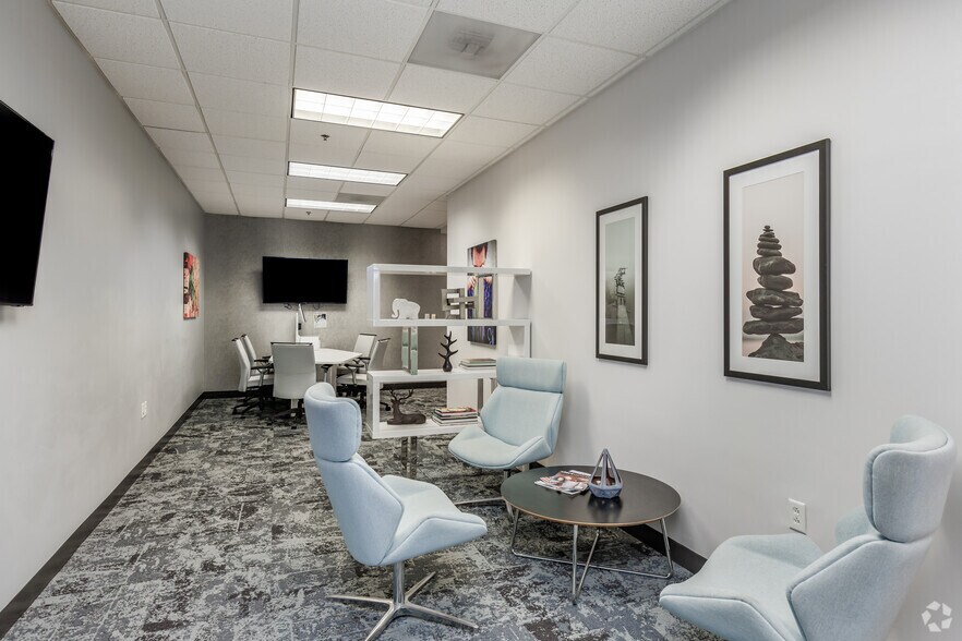 More Photos Of 11815 Fountain Way, Newport News Coworking Space
