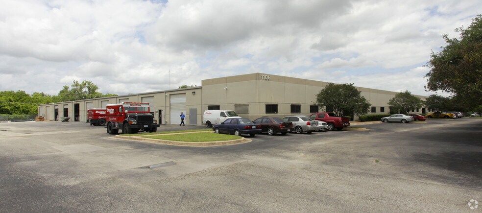 Primary Photo Of 1106 Smith Rd, Austin Warehouse For Lease