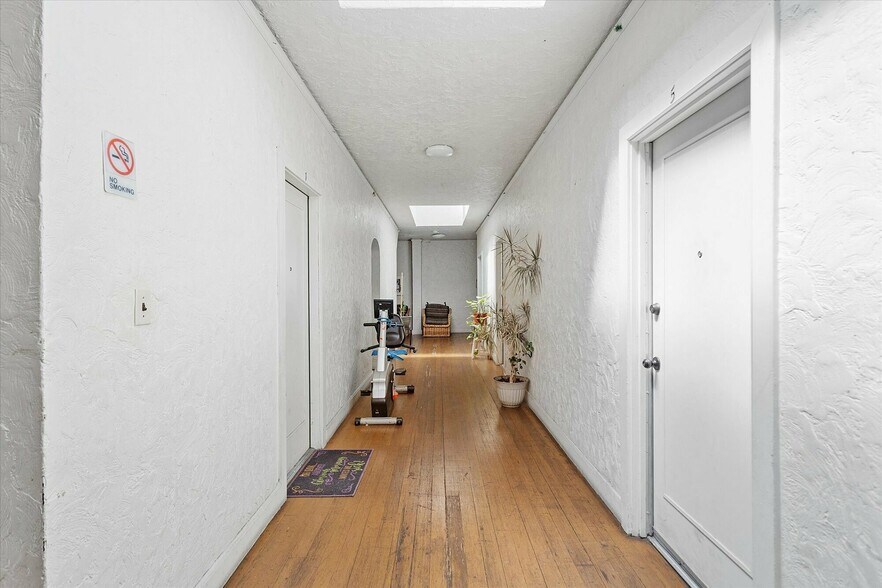 More Photos Of 1844-1846 Foothill Blvd, Oakland Storefront Retail Residential For Sale
