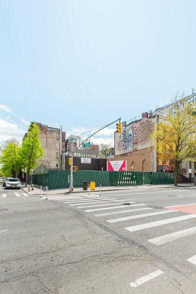 More Photos Of 48 E 7th St, New York Apartments For Sale