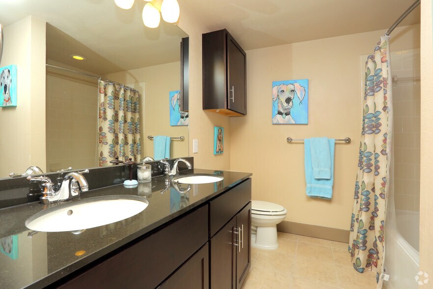 More Photos Of 1325 N Walker Ave, Oklahoma City Apartments For Lease