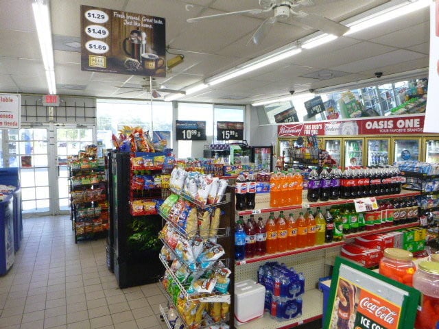More Photos Of 1950 N Main St, Summerville Convenience Store For Sale