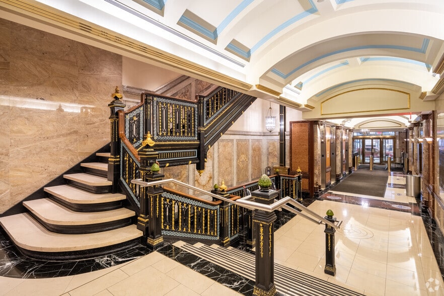 More Photos Of 71 W 23rd St, New York Office For Lease