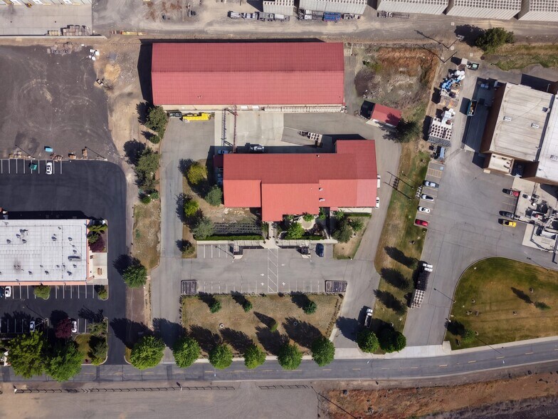 More Photos Of 2890 Lee Rd, Prosser Industrial For Sale