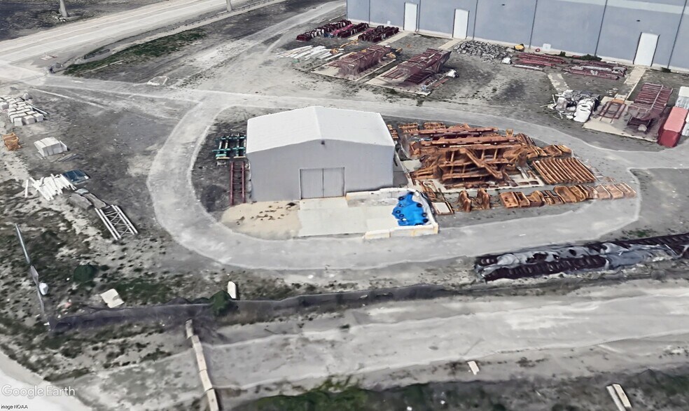 More Photos Of 219 Riley Rd, East Chicago Warehouse For Lease