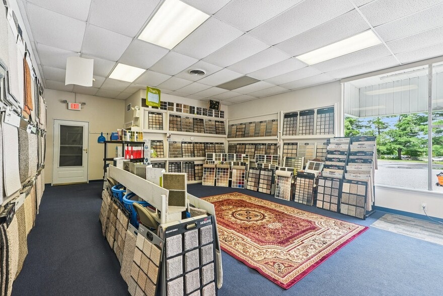 More Photos Of 320 Beverly Rancocas Rd, Willingboro Storefront For Sale