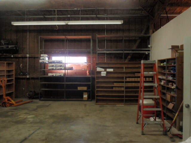 More Photos Of 601 S 8th St, La Porte General Retail For Lease
