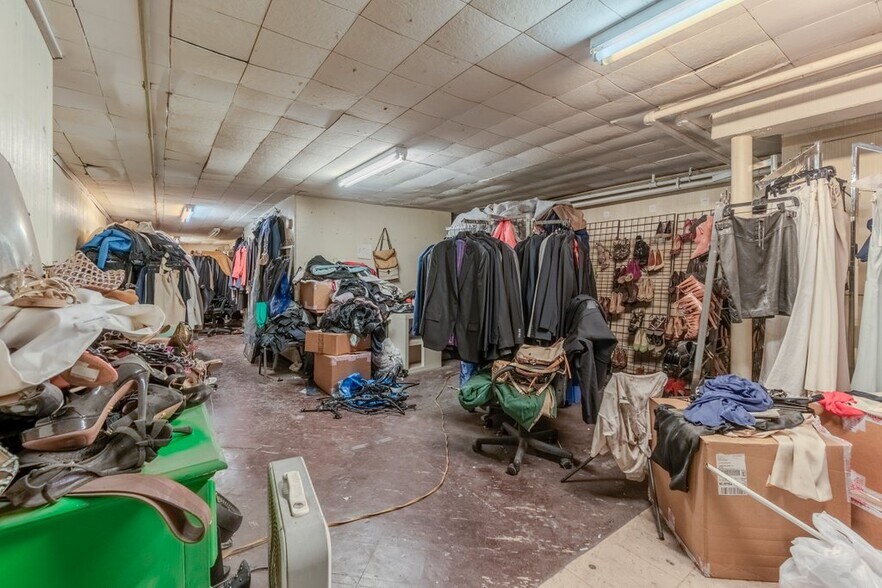 More Photos Of , Baltimore General Retail For Sale