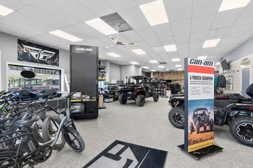 More Photos Of 29130 US 160 Hwy, South Fork Storefront For Sale