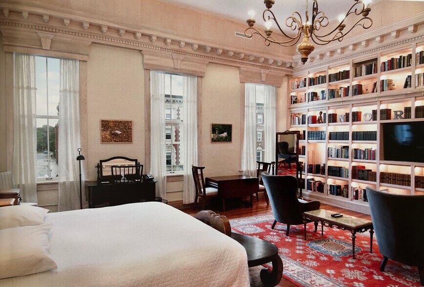 More Photos Of 297 North St, Pittsfield Hotel For Sale