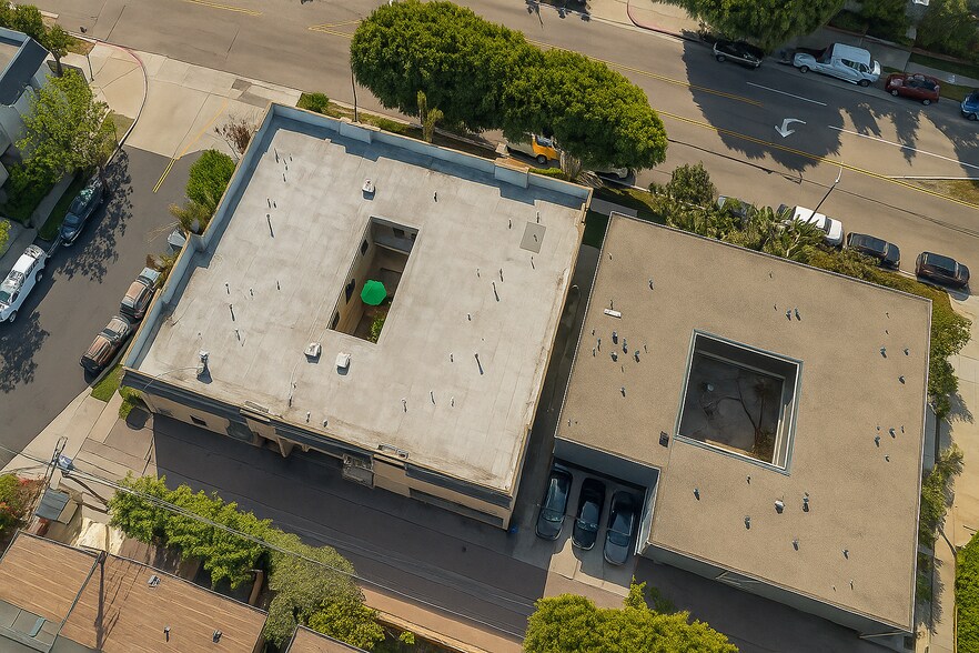 More Photos Of 7605 W Manchester Ave, Playa Del Rey Apartments For Sale