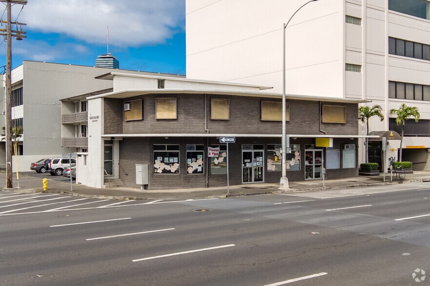 Primary Photo Of 1865-1871-1 S King St, Honolulu Storefront Retail Residential For Lease