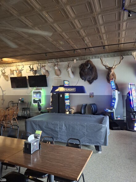 More Photos Of 417 G St, Central City General Retail For Sale