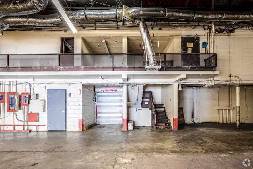 More Photos Of 5601-5671 S Orange Ave, Orlando Unknown For Lease