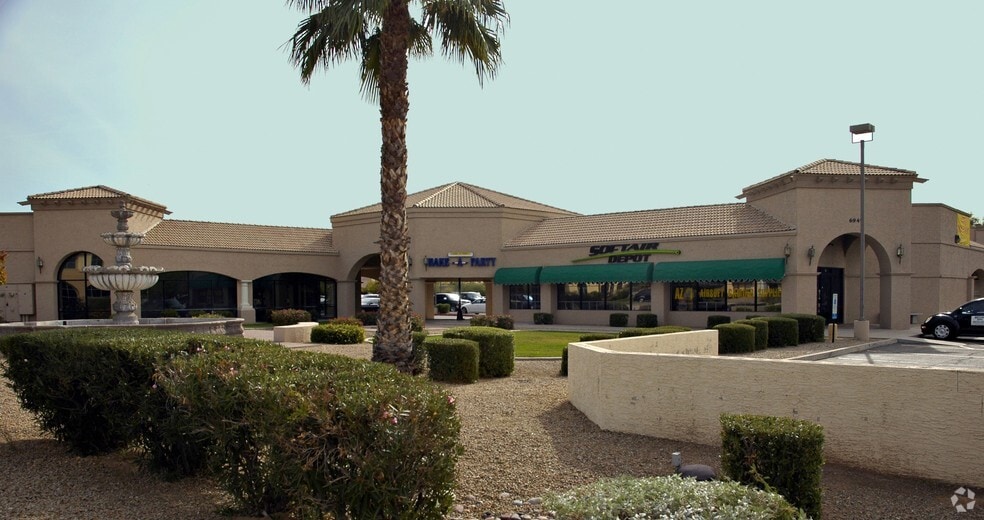 Primary Photo Of 6949-6969 E Shea Blvd, Scottsdale Unknown For Lease