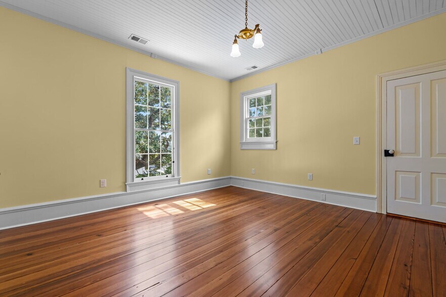 More Photos Of 202 W Main St, Sanford Office Residential For Sale