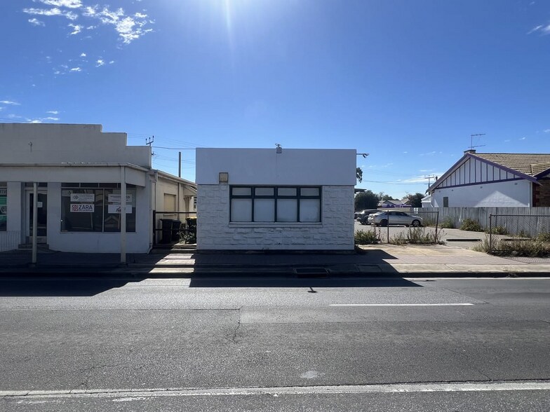 Primary Photo Of 161 Grand Junction Rd, Ottoway Office For Sale