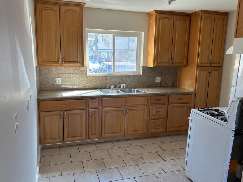 More Photos Of 811 Jeanne Ave, San Jose Apartments For Sale