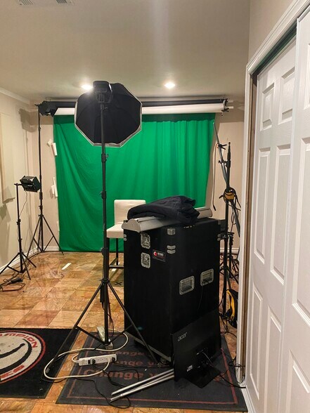 More Photos Of 101 E Faith Ter, Maitland Office For Sale