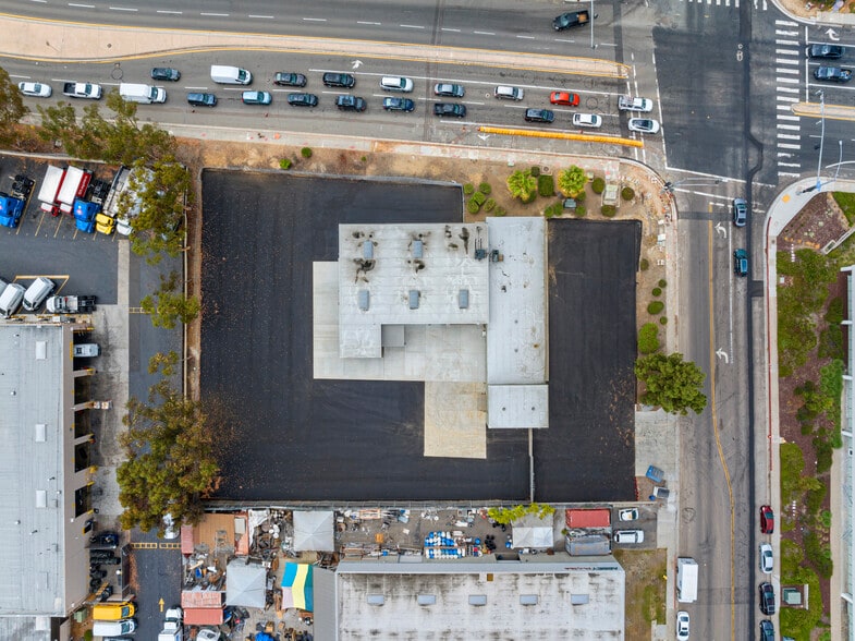 More Photos Of 7227 Carroll Rd, San Diego Service For Lease