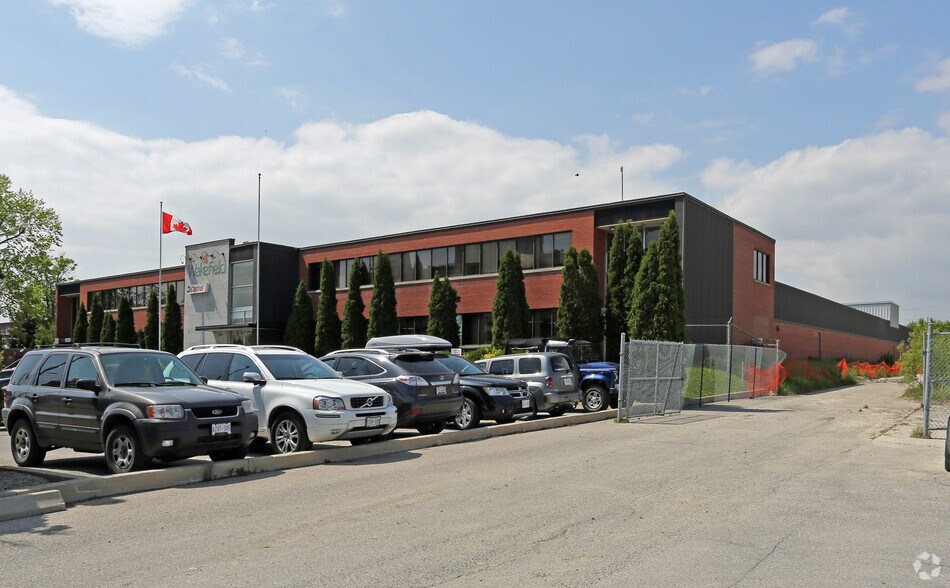 More Photos Of 3620 Lake Shore Blvd W, Toronto Manufacturing For Lease