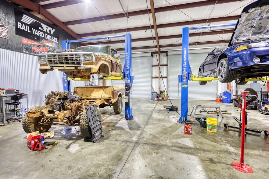 More Photos Of 200 Railroad St, Monticello Industrial For Sale