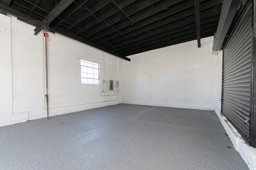 More Photos Of 250 Mechanic St, Camden Manufacturing For Lease