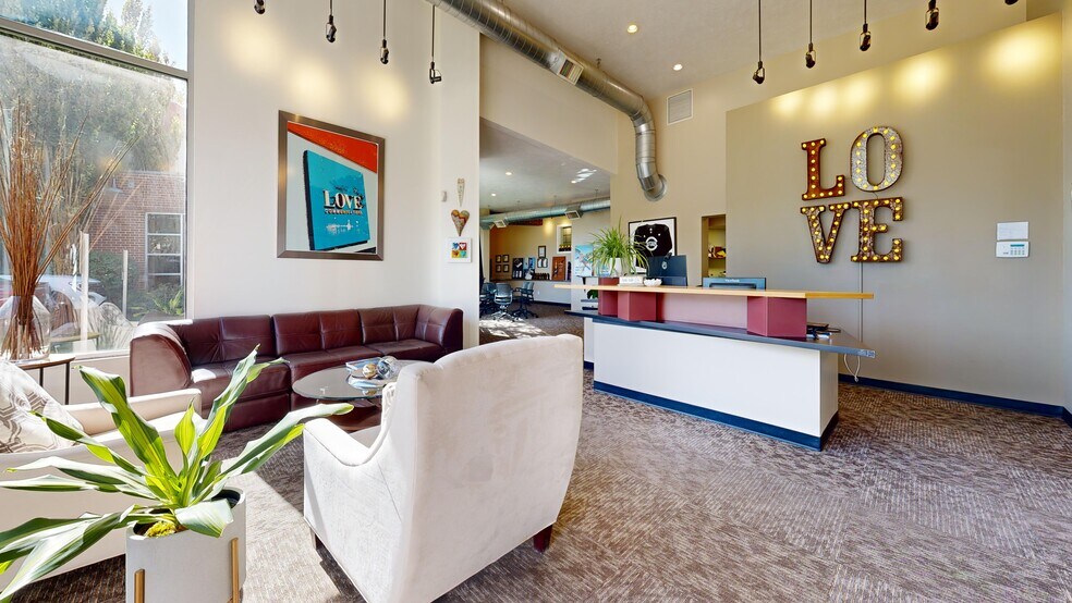 More Photos Of 546 S 200 W, Salt Lake City Office For Sale